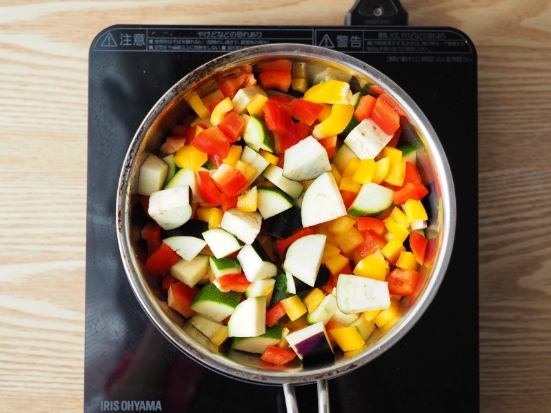 夏野菜の旨味がぎゅっ！カポナータの簡単レシピ