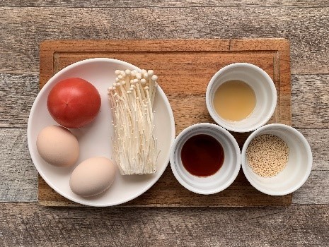 簡単おいしい！「トマトと卵の中華風スープ」のつくり方_材料