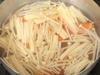 簡単おいしい！「トマトと卵の中華風スープ」のつくり方_作り方