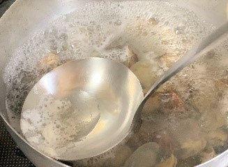 コツを押さえておいしさアップ！冷凍あさりの味噌汁レシピ