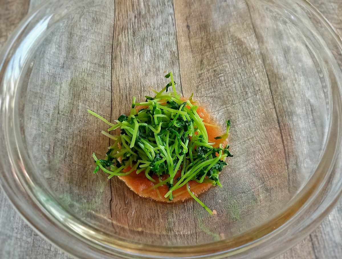 ささっと簡単「豆苗の海苔たらこナムル」のレシピ。副菜やおつまみに！