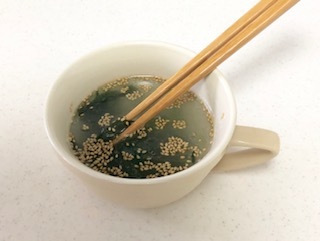 簡単即席！　中華風わかめスープのつくり方・レシピ