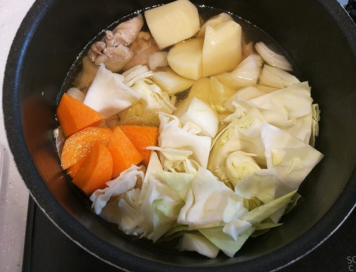 ほっこり温まる！野菜たっぷり「ポトフ」のつくり方・レシピ