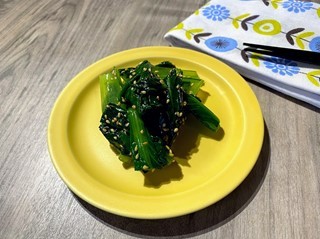電子レンジで簡単！「小松菜ナムル」レシピ