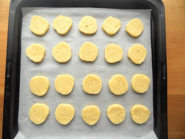 ホットケーキミックスで簡単！風味香るレモンクッキーの基本レシピ
