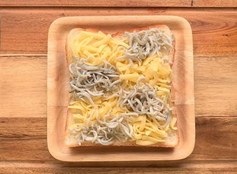 朝食にぴったり！しらすチーズトーストのレシピ【パンシェルジュ考案】